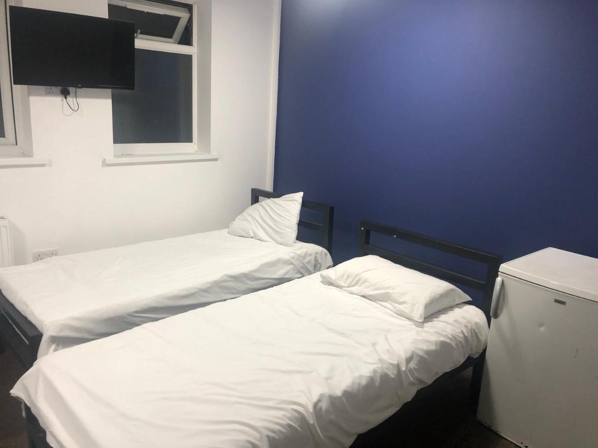 Barking Park Hotel Екстер'єр фото